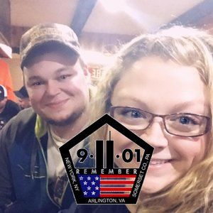 Meet your Posher, Dakota